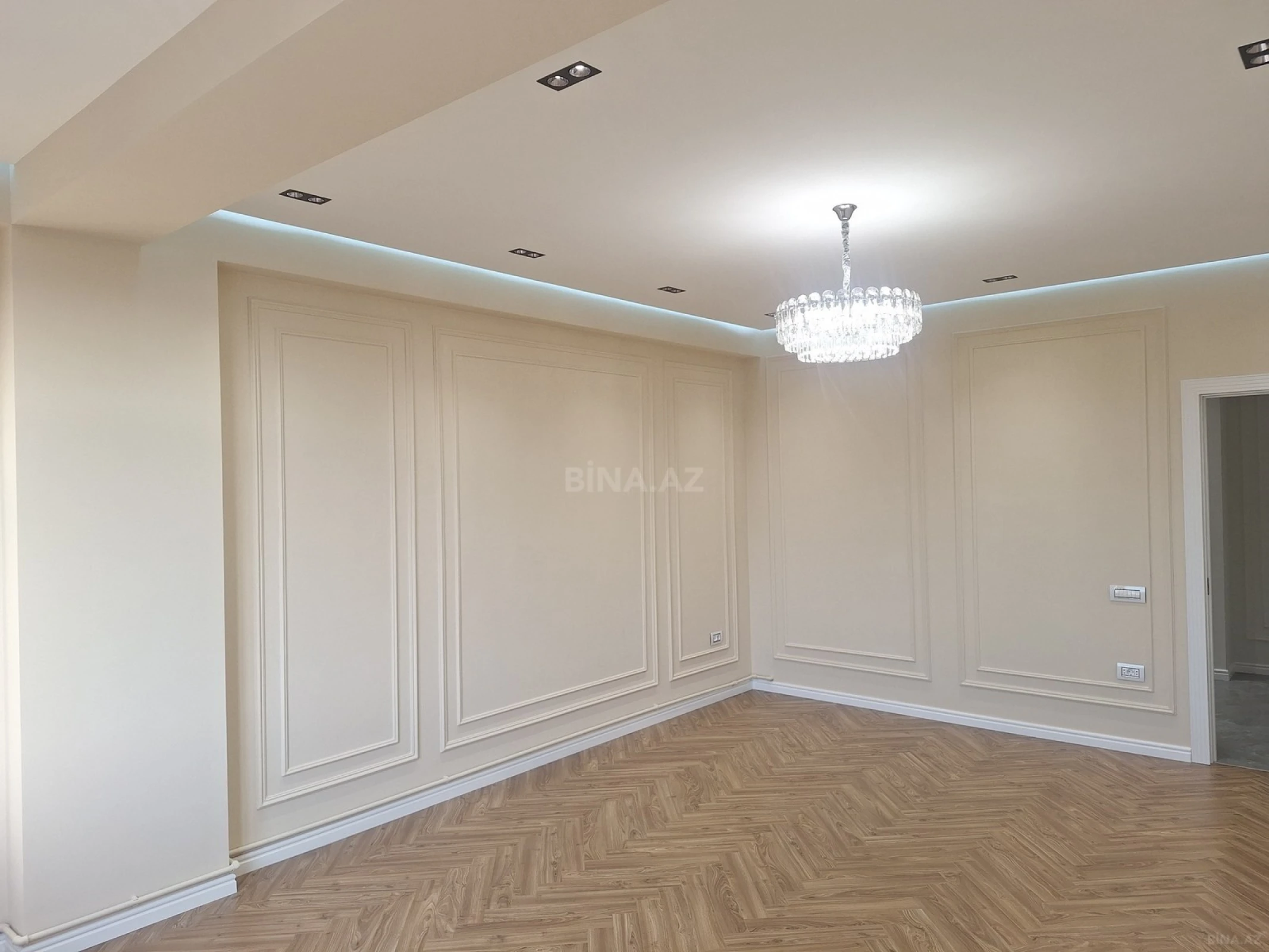Satılır 2 otaqlı mənzil 80 m²