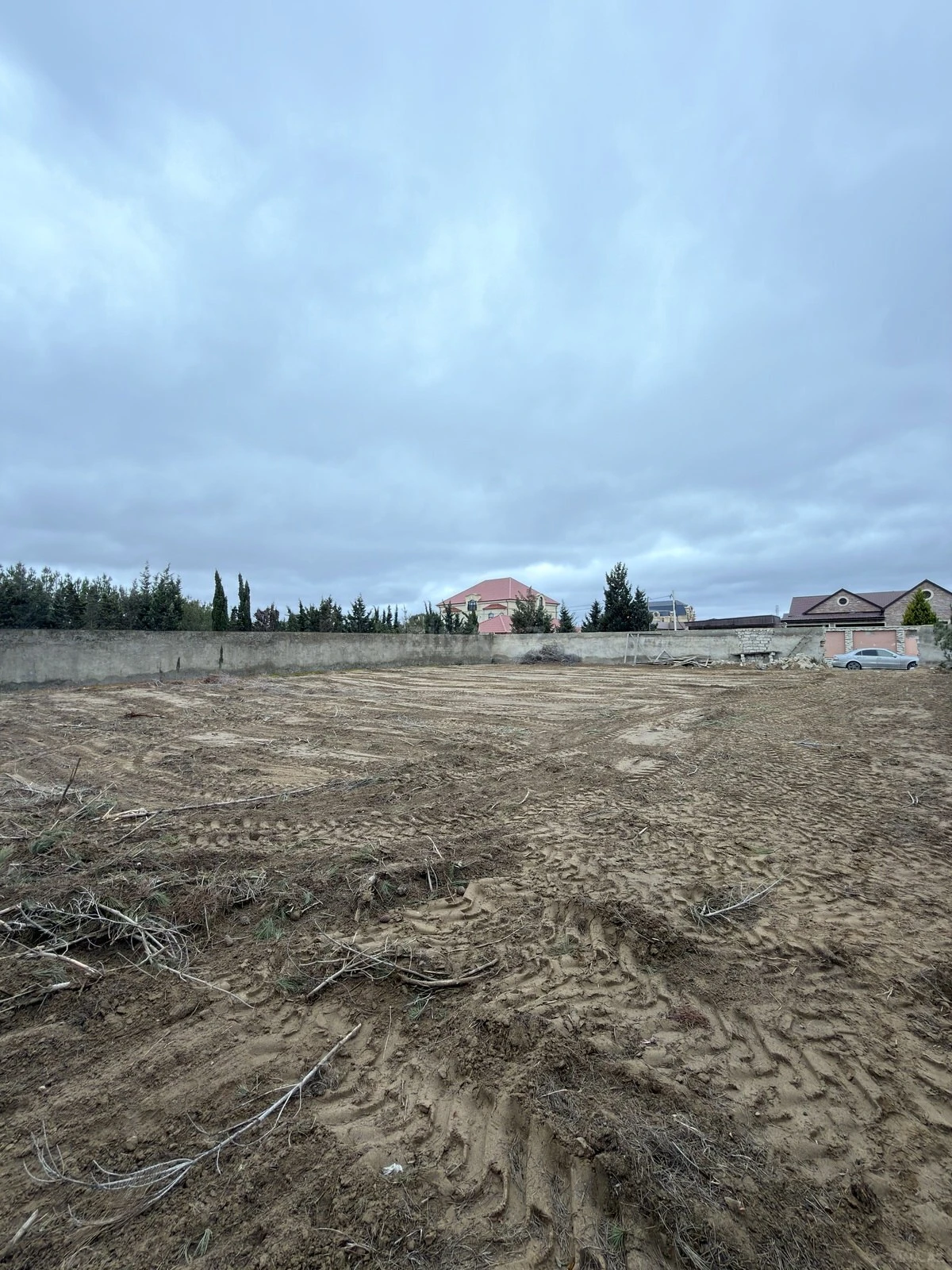 Satılır torpaq sahəsi 12 m²