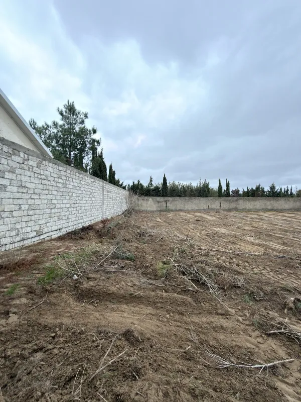 Satılır torpaq sahəsi 12 m²