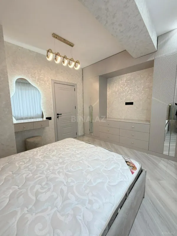 Satılır 3 otaqlı mənzil 88 m²