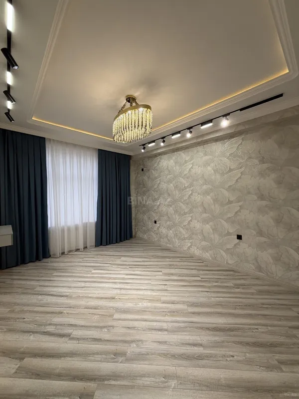 Satılır 3 otaqlı mənzil 86 m²