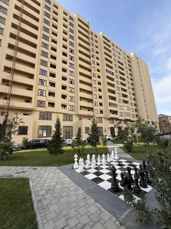 Satılır 2 otaqlı mənzil 53 m²