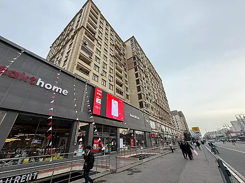 Satılır obyekt 1710 m² — Bakı, İnşaatçılar 1710.00 m²