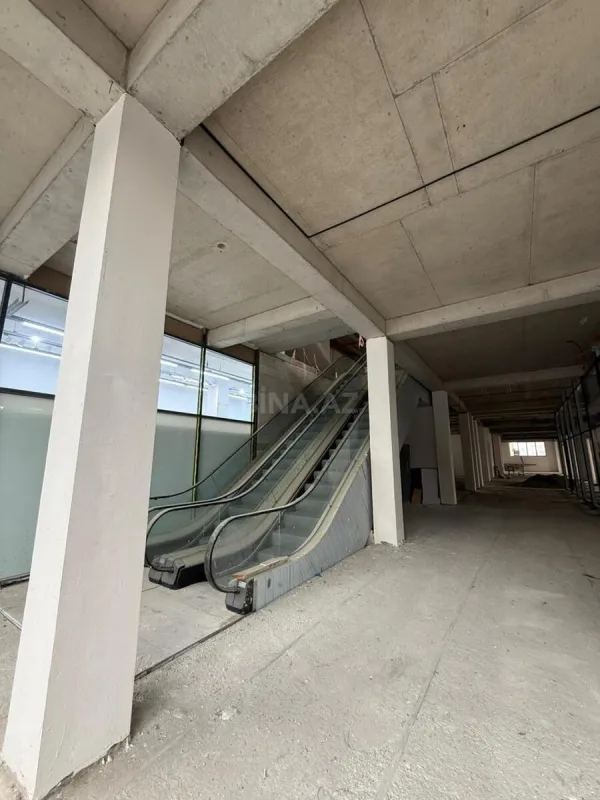 Satılır obyekt 1710 m²