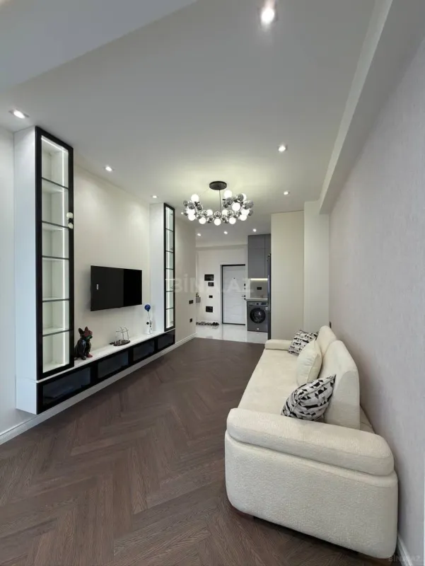 Satılır 2 otaqlı mənzil 60 m²