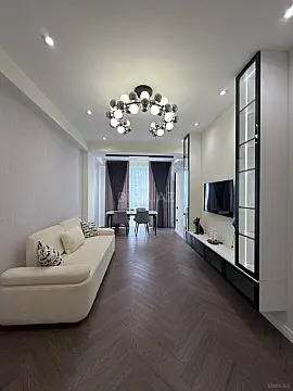 Satılır 2 otaqlı mənzil 60 m²