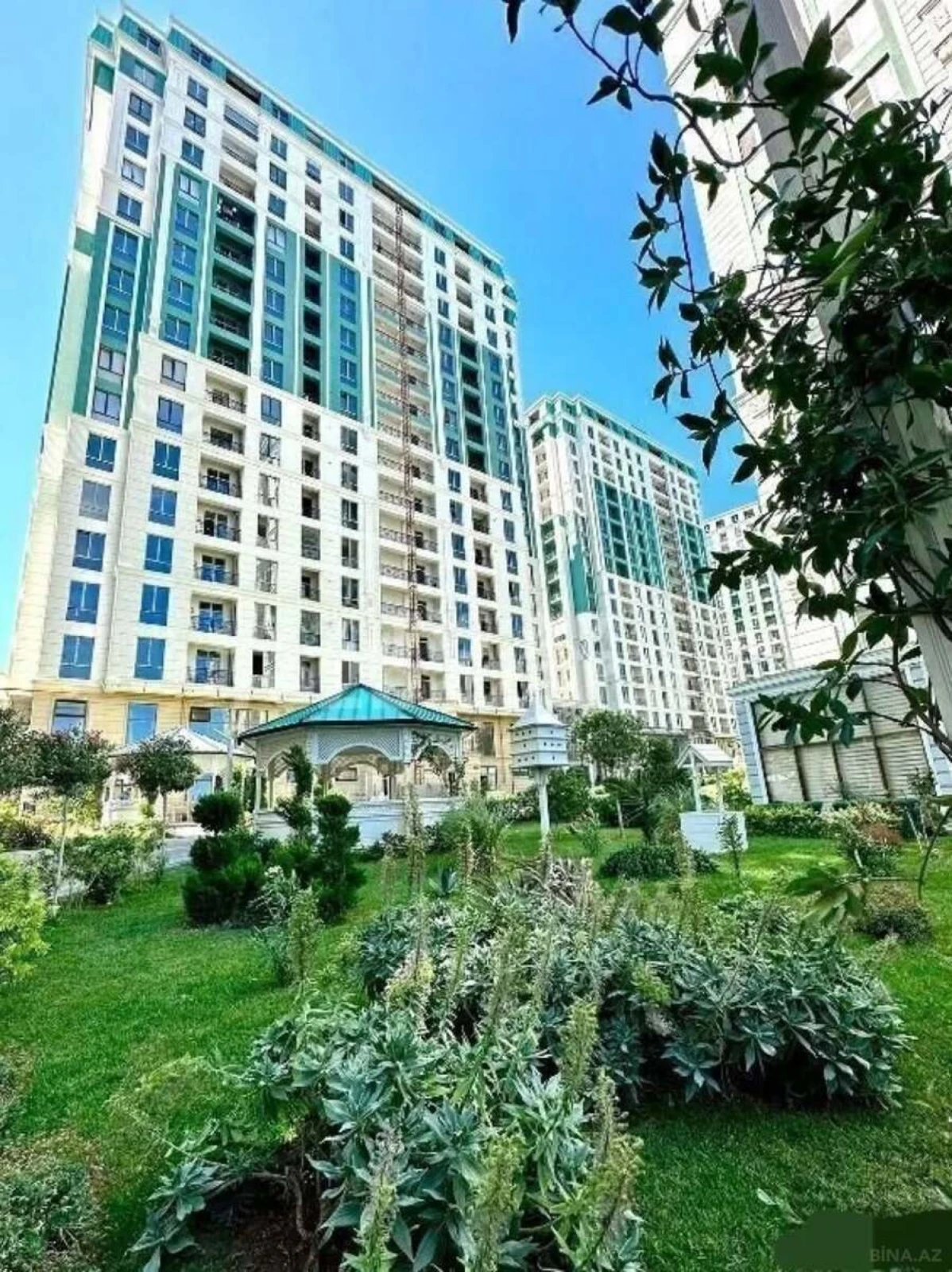 Satılır 2 otaqlı mənzil 60 m²
