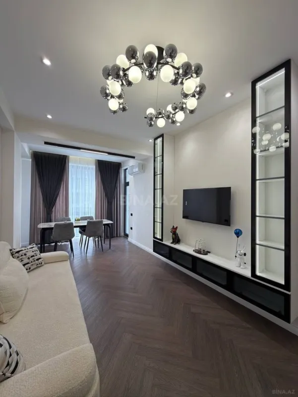 Satılır 2 otaqlı mənzil 60 m²