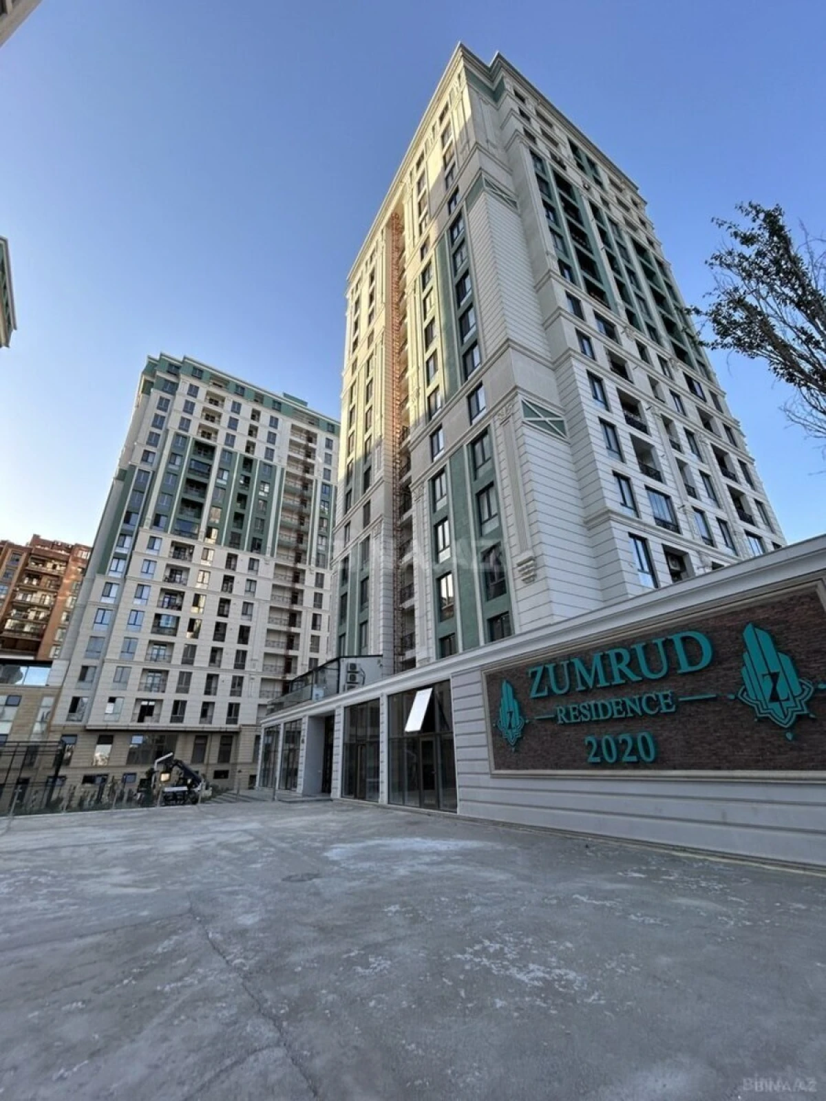 Satılır 2 otaqlı mənzil 60 m²