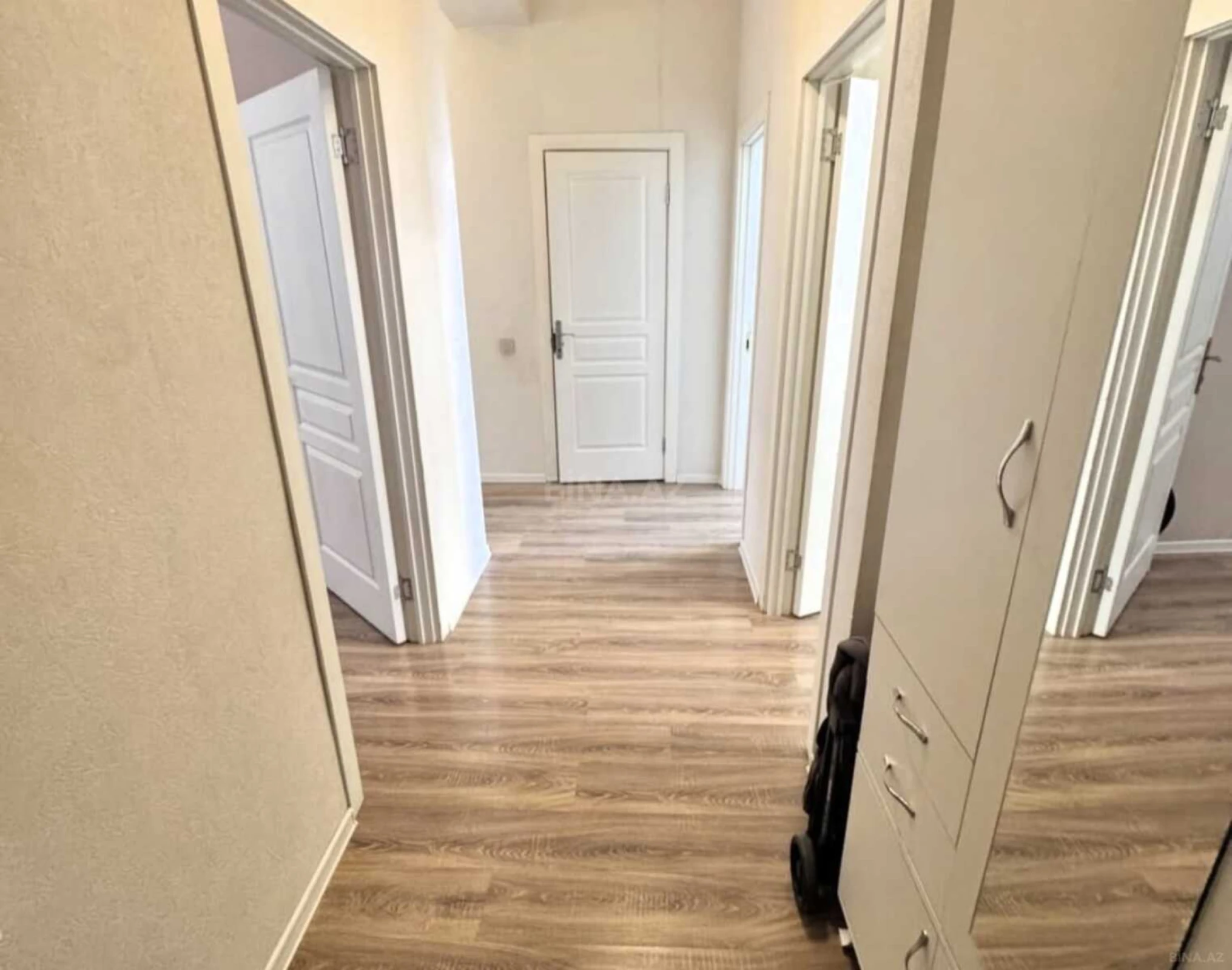 Satılır 3 otaqlı mənzil 85 m²