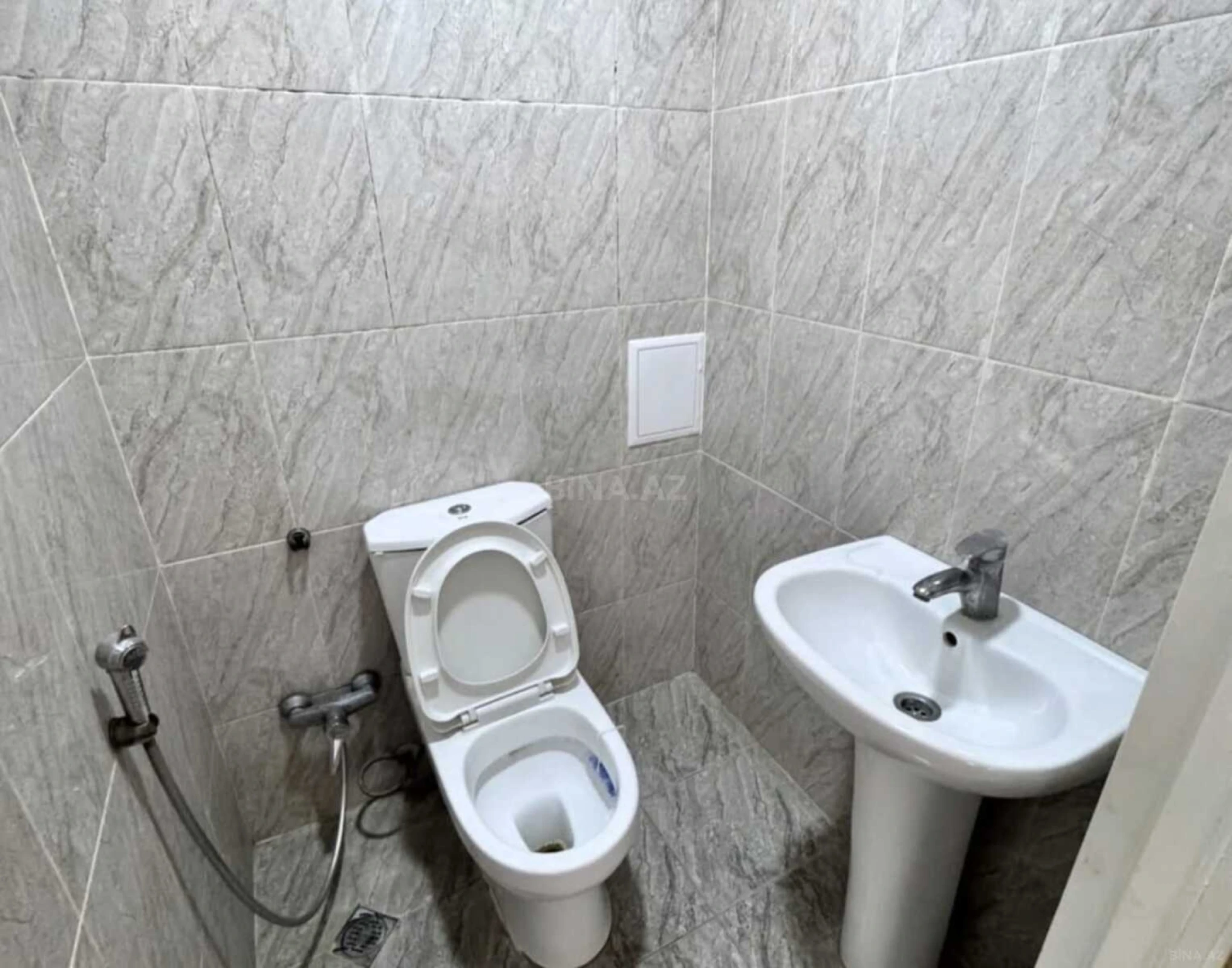Satılır 3 otaqlı mənzil 85 m²