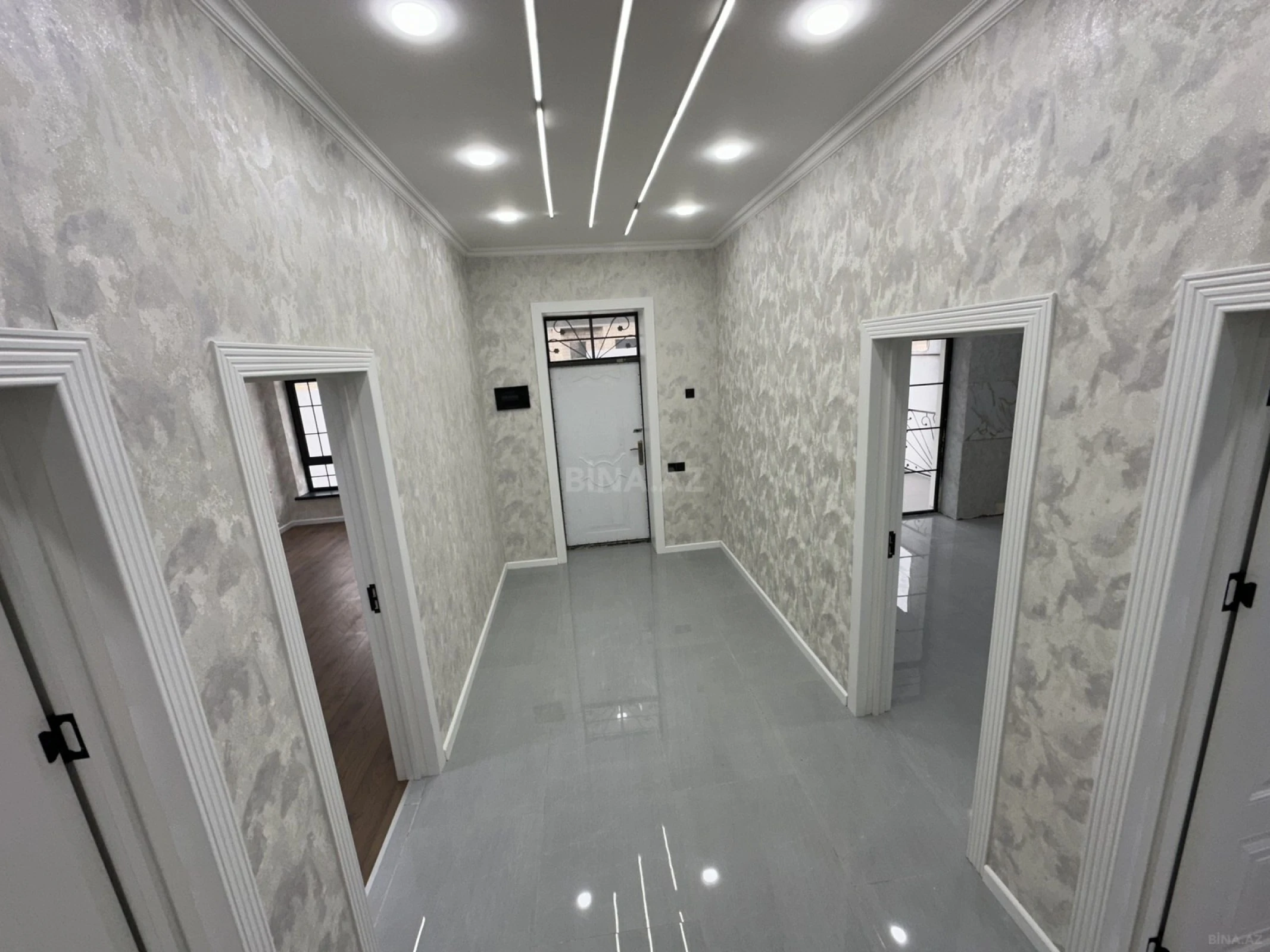 Satılır 3 otaqlı həyət evi 100 m²