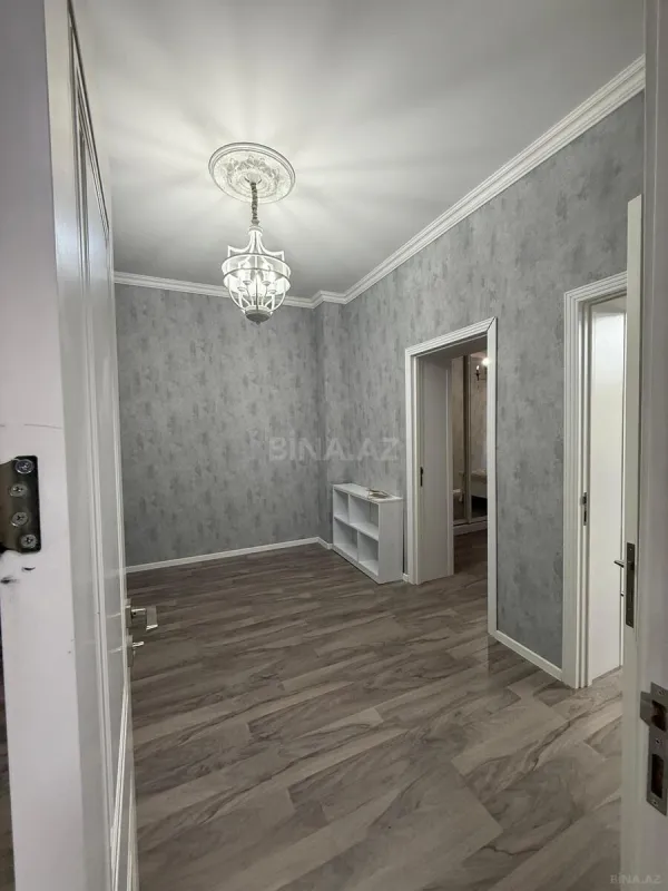 Kirayə verilir 2 otaqlı mənzil 70 m²