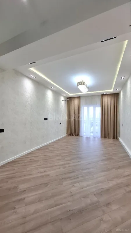 Satılır 3 otaqlı mənzil 100 m²