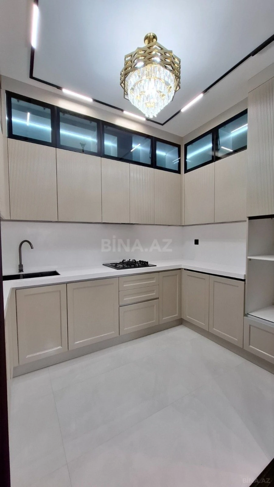 Satılır 3 otaqlı mənzil 100 m²