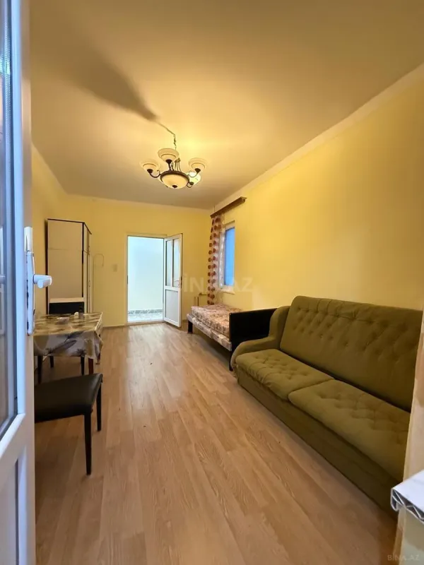 Satılır 1 otaqlı mənzil 45 m²