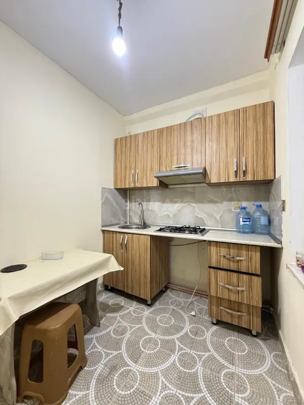 Satılır 1 otaqlı mənzil 45 m²