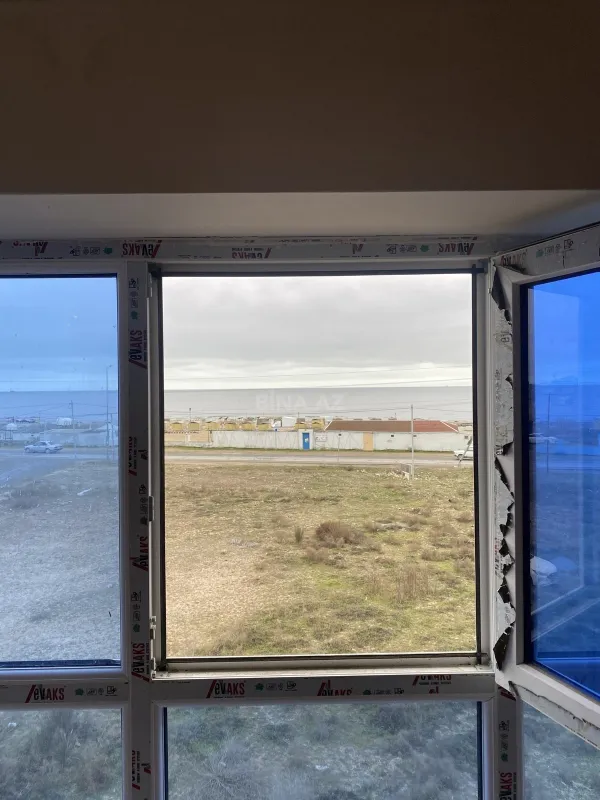 Satılır 7 otaqlı həyət evi 360 m²