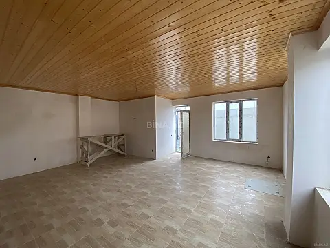 Satılır 7 otaqlı həyət evi 360 m²