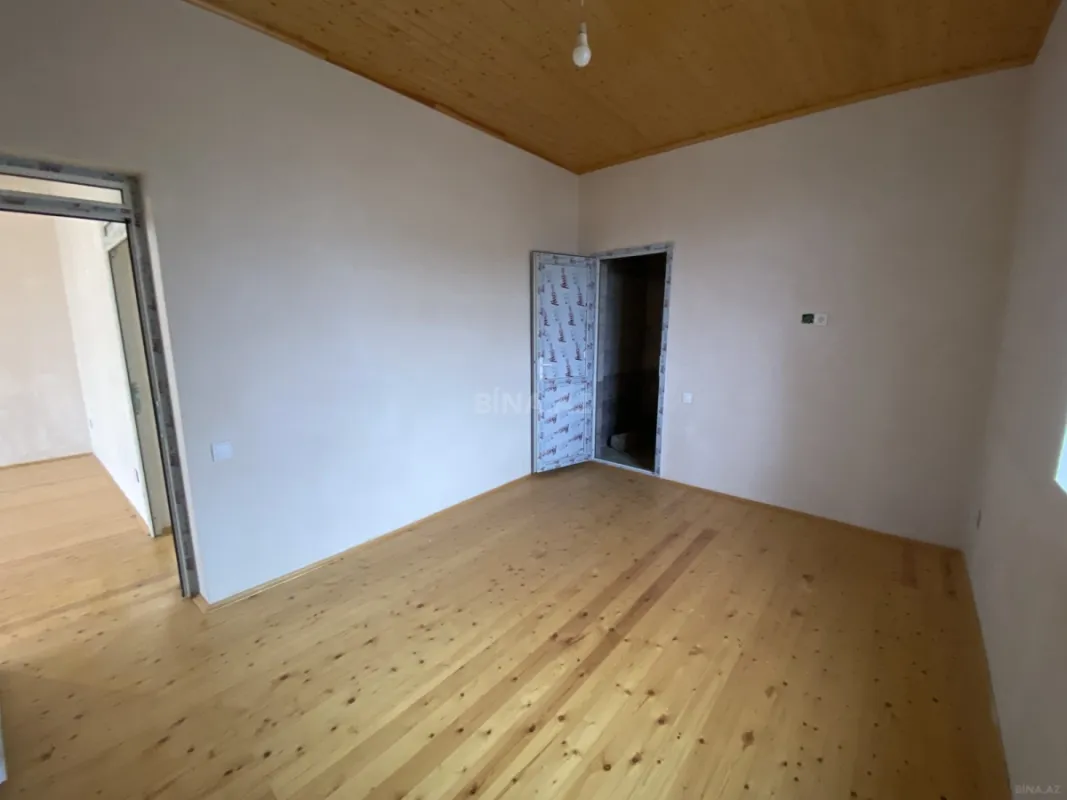 Satılır 7 otaqlı həyət evi 360 m²