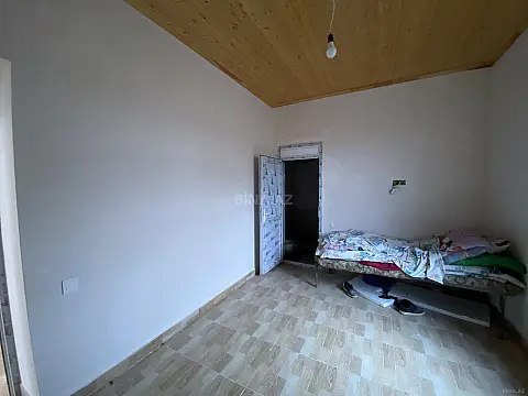 Satılır 7 otaqlı həyət evi 360 m²