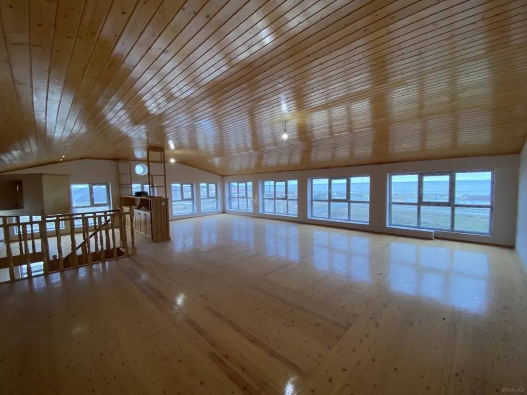 Satılır 7 otaqlı həyət evi 360 m²