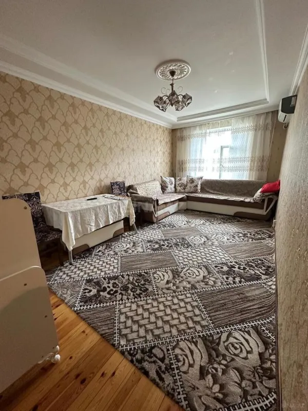 Satılır 2 otaqlı mənzil 50 m²