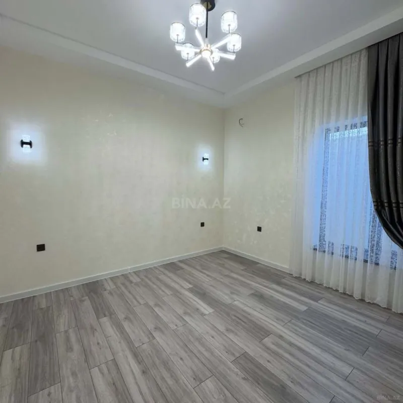 Satılır 4 otaqlı həyət evi 140 m²