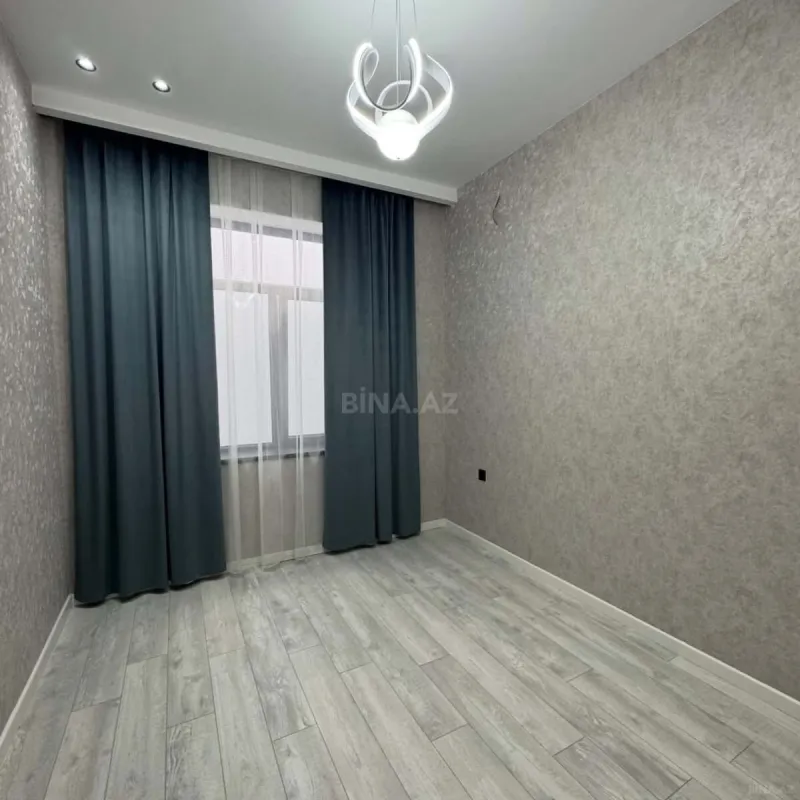 Satılır 4 otaqlı həyət evi 160 m²