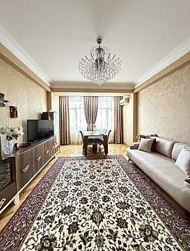 Satılır 2 otaqlı mənzil 90 m²