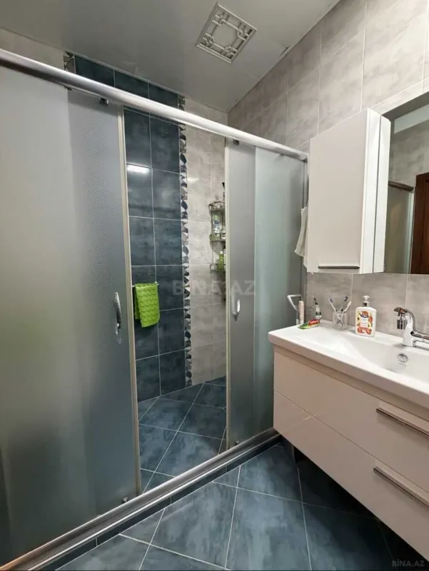 Satılır 2 otaqlı mənzil 90 m²