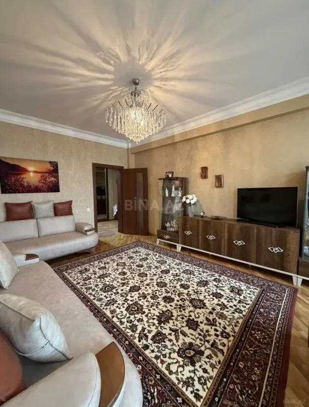 Satılır 2 otaqlı mənzil 90 m²