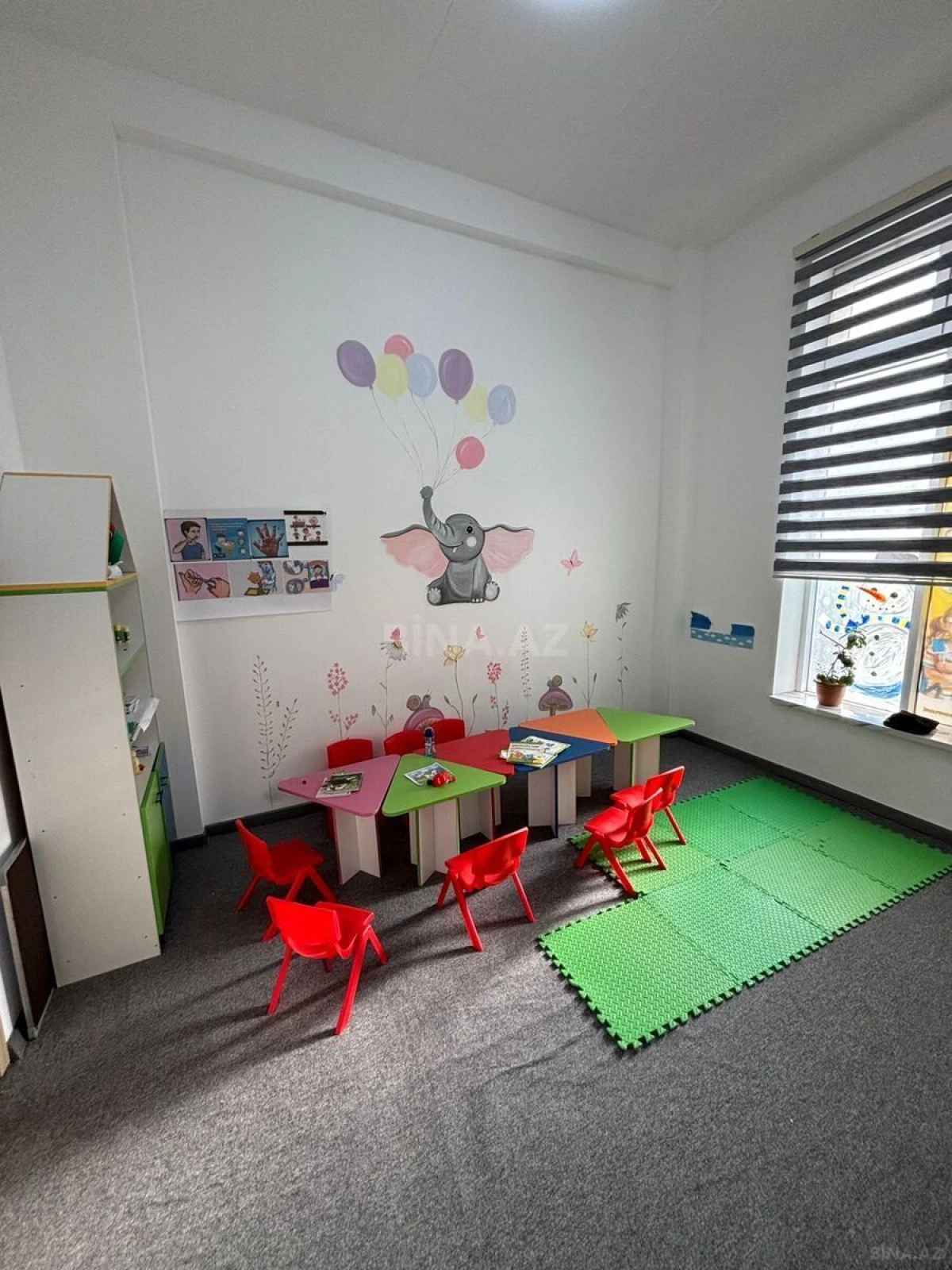 Satılır obyekt 332.1 m²