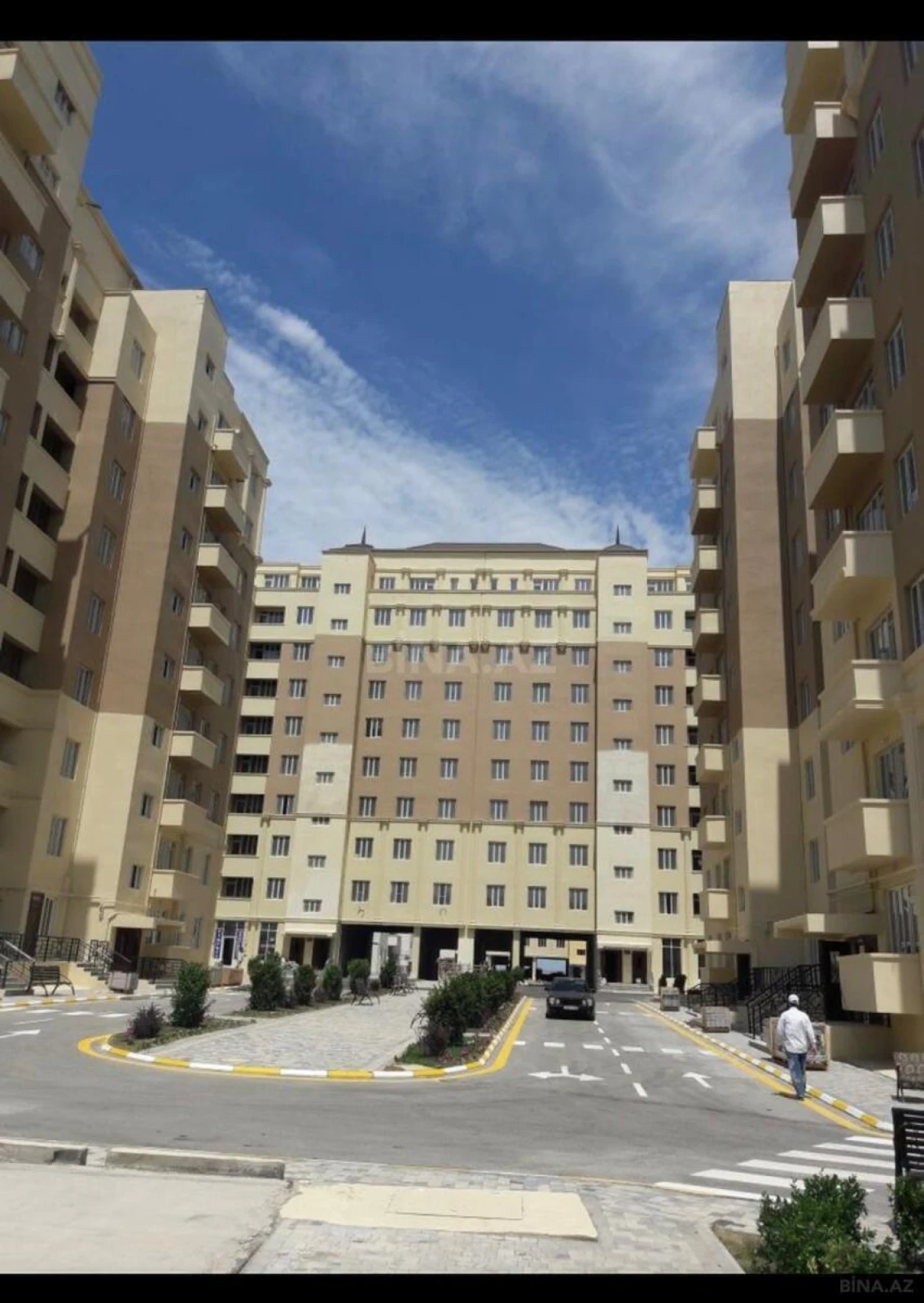 Satılır obyekt 332.1 m²