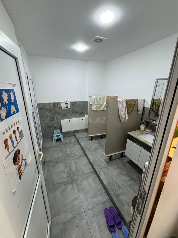 Satılır obyekt 332.1 m²