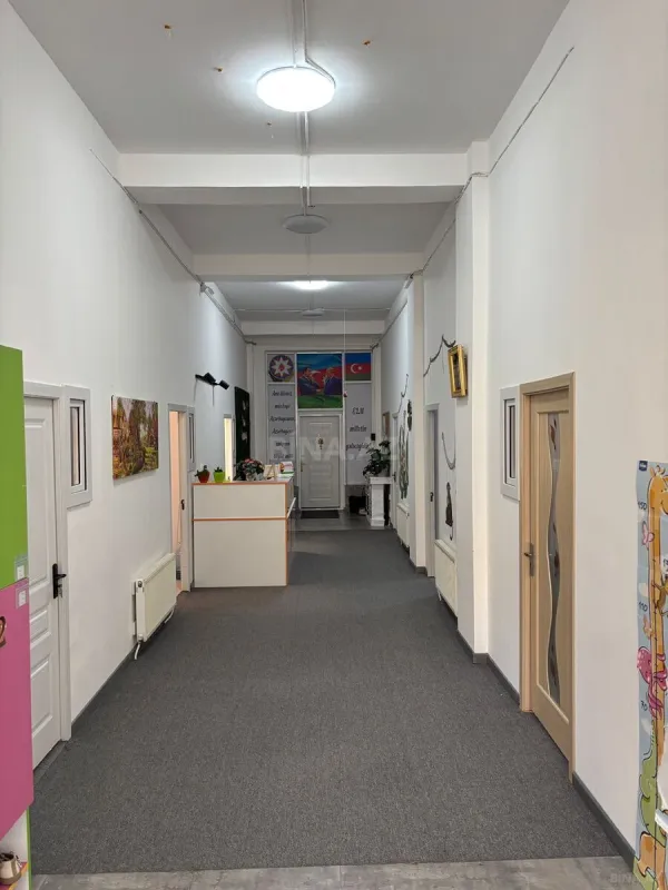 Satılır obyekt 332.1 m²