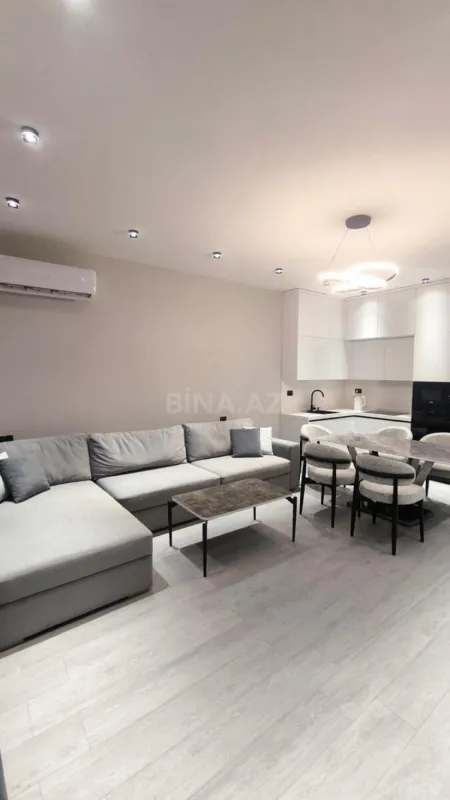 Satılır 3 otaqlı mənzil 92 m²