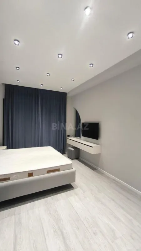Satılır 3 otaqlı mənzil 92 m²
