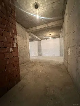 Kirayə verilir obyekt 715 m²