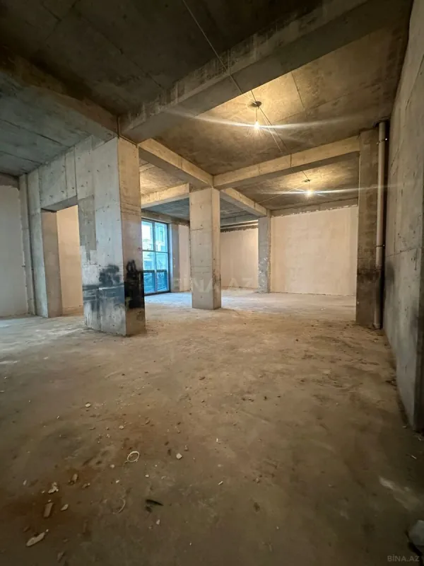 Kirayə verilir obyekt 715 m²