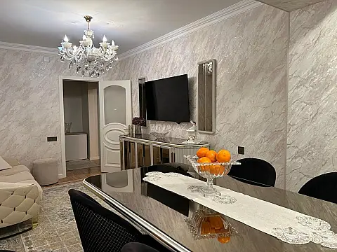 Satılır 2 otaqlı mənzil 70 m²