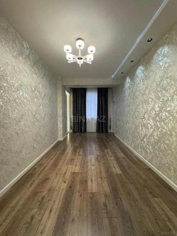 Satılır 2 otaqlı mənzil 60 m²