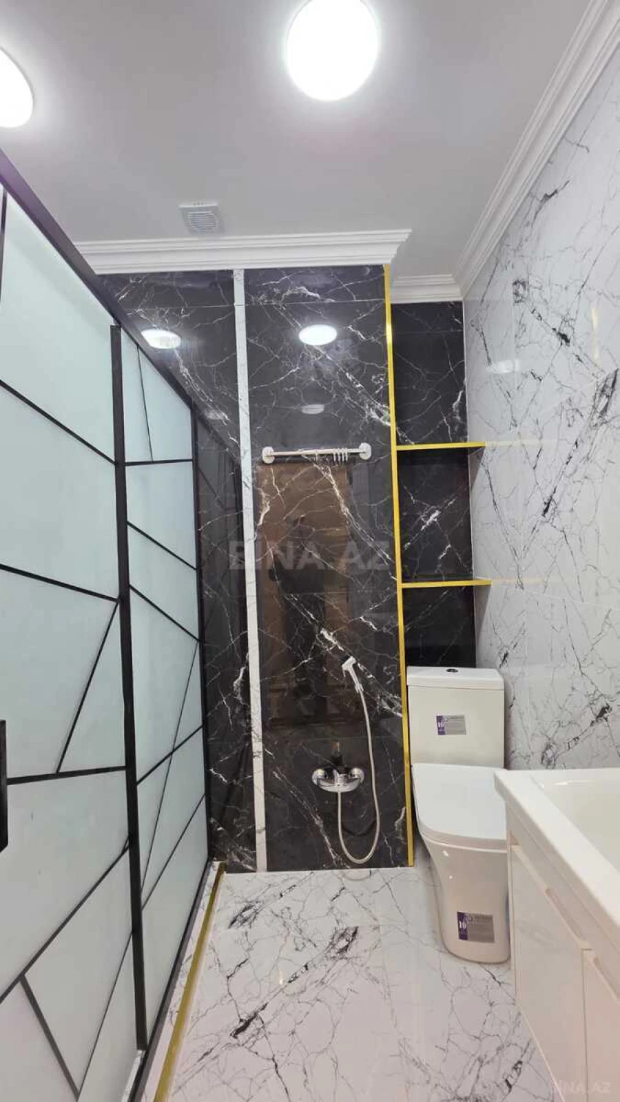 Satılır 3 otaqlı mənzil 75 m²