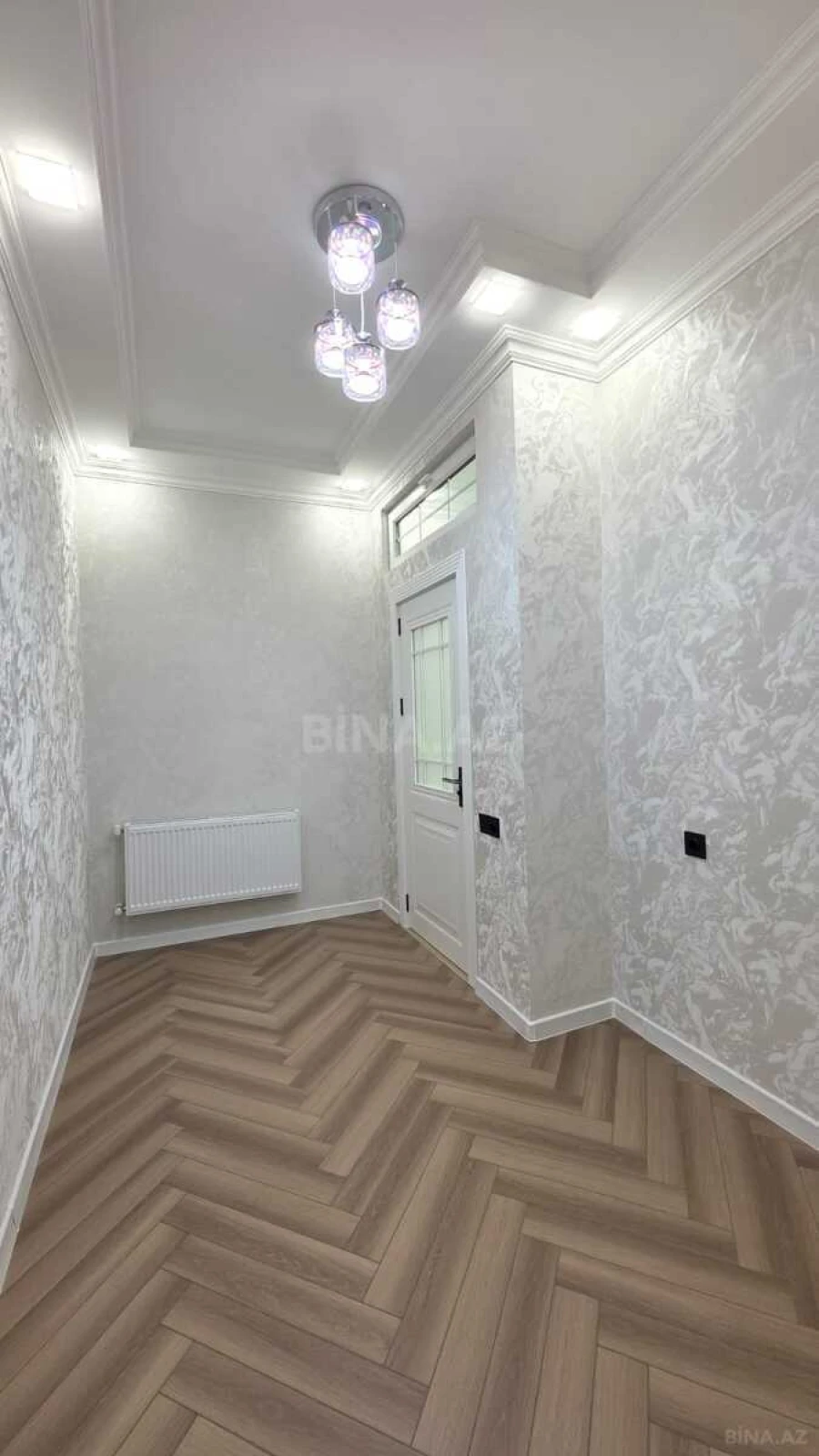Satılır 3 otaqlı mənzil 75 m²