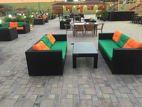 Kirayə verilir obyekt 1500 m²