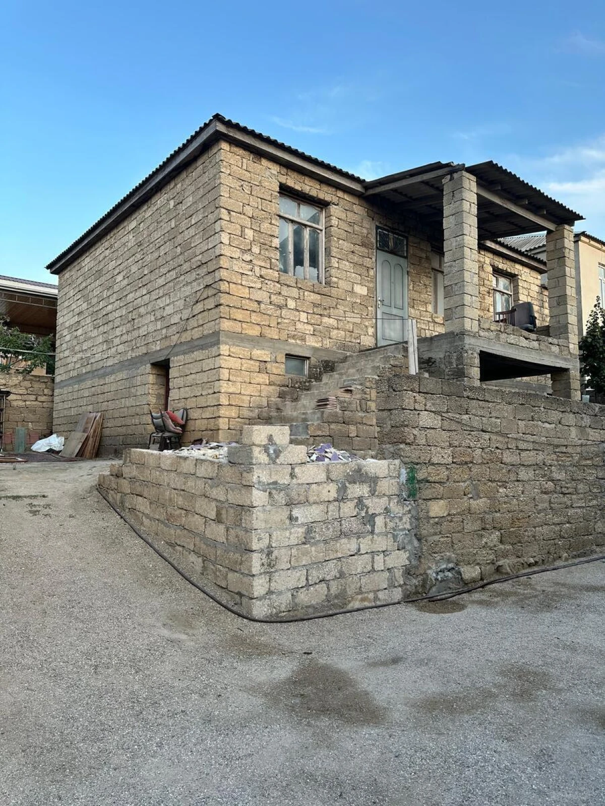 Satılır 6 otaqlı həyət evi 160 m²