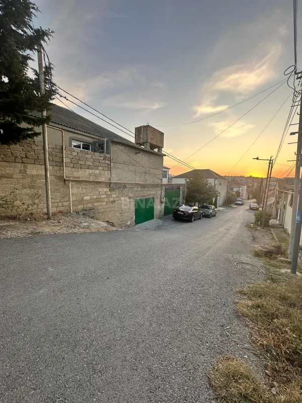 Satılır 6 otaqlı həyət evi 160 m²