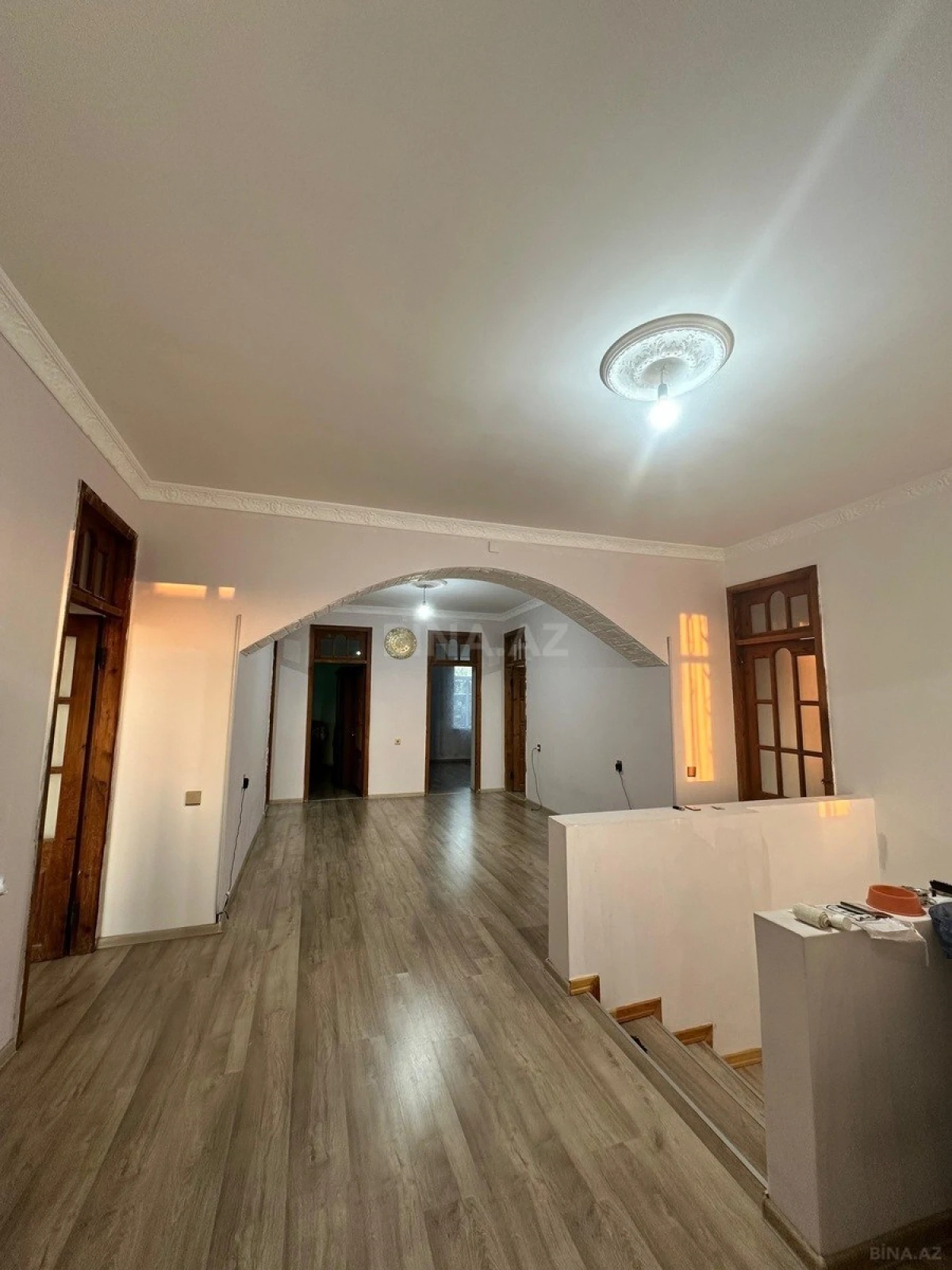 Satılır 6 otaqlı həyət evi 160 m²