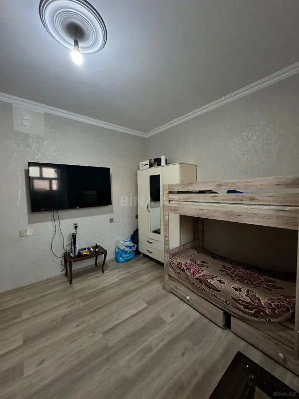 Satılır 6 otaqlı həyət evi 160 m²