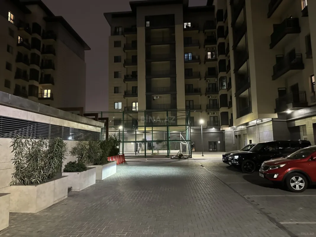 Kirayə verilir 3 otaqlı mənzil 110 m²